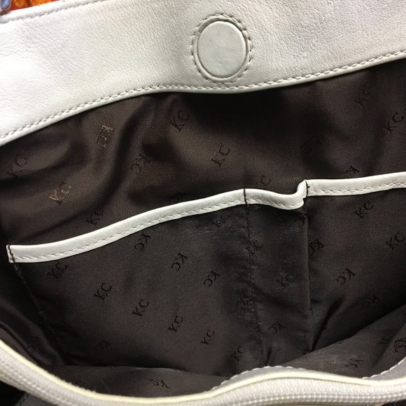 Kenneth Cole Large Shoulder Bag - Picture 5 of 7